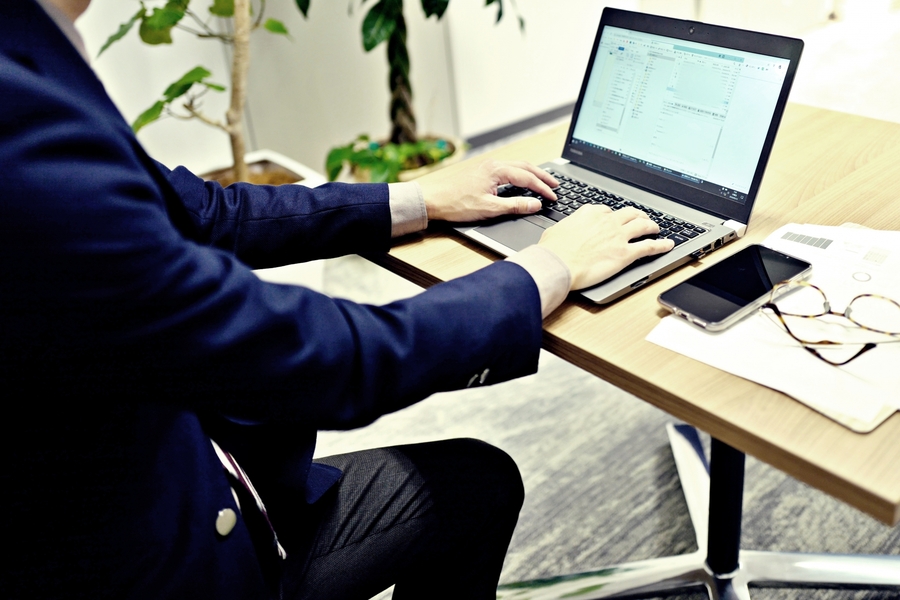 気になるAIエンジニア年収